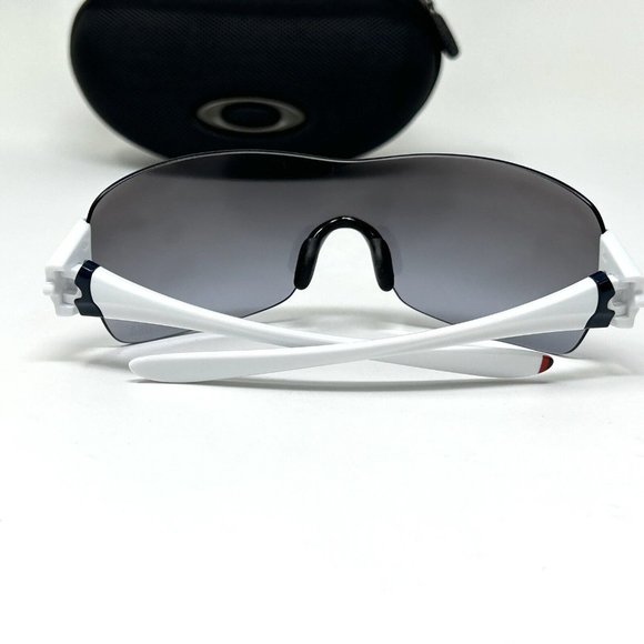 Oakley sunglasses Misconduct OO9141-11 Team USA main image 9